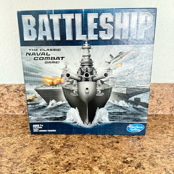 Hasbro NIB Battleship The Classic Naval Combat Game - Picture 1 of 4